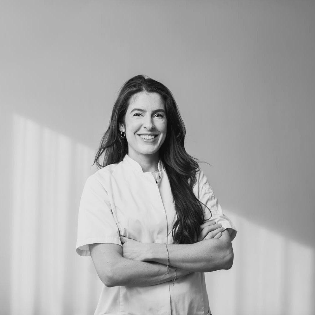 Drs. Debby Bom